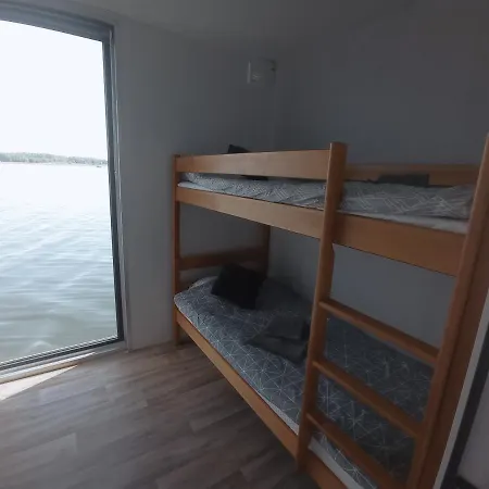 Houseboat, Apartament-lodz, Mazury Apartament *