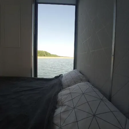 Houseboat, Apartament-lodz, Mazury Apartament Pisz